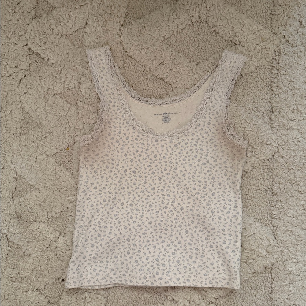 Brandy Melville Lace Trim Floral Tank Top in Off-White and Blue
